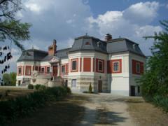 Herrenhaus mit 60Hektar Pachtland nähe Kecskemét (Obj.389) (1200000EURO)